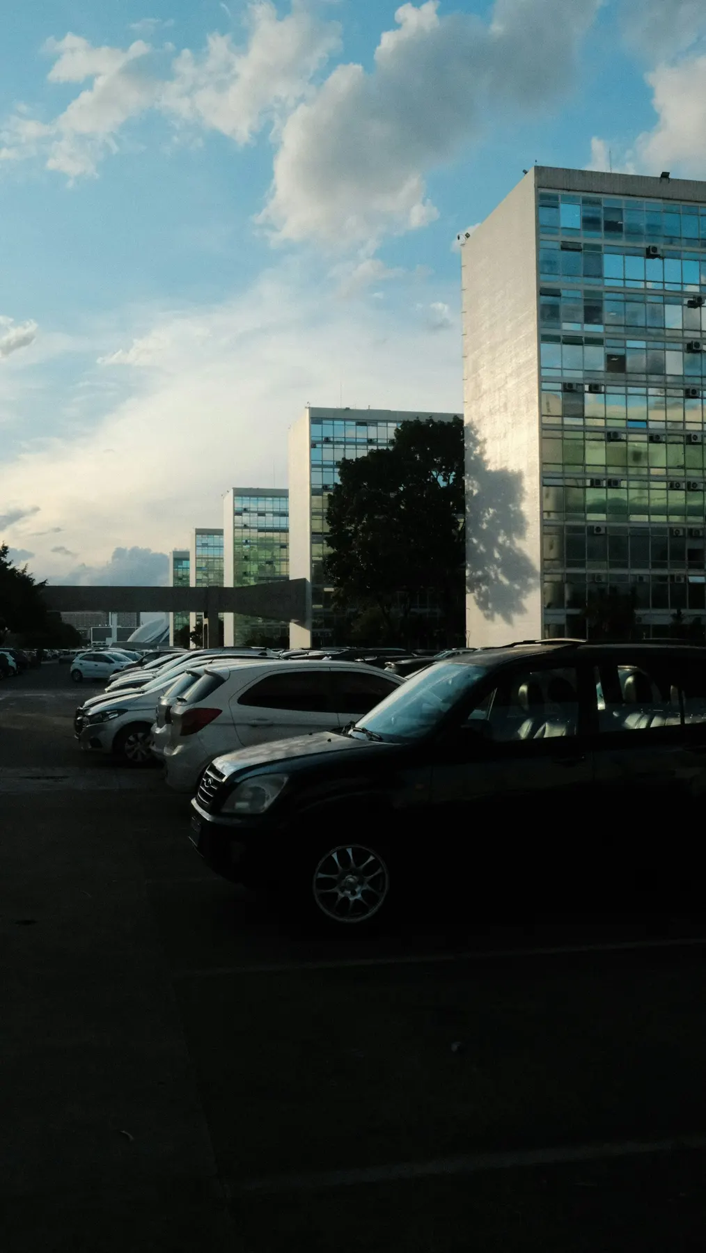 Parcheggio aziendale e visitatori